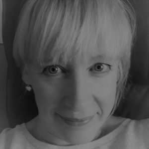 Theresa_Finley_Photo-768×768